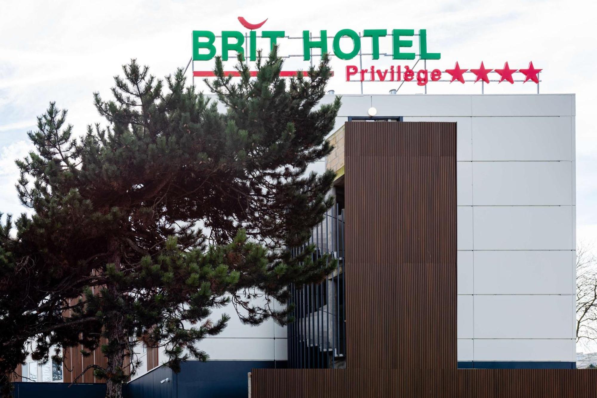 Brit Hotel Privilege Paris רוסני-סו-בואה מראה חיצוני תמונה